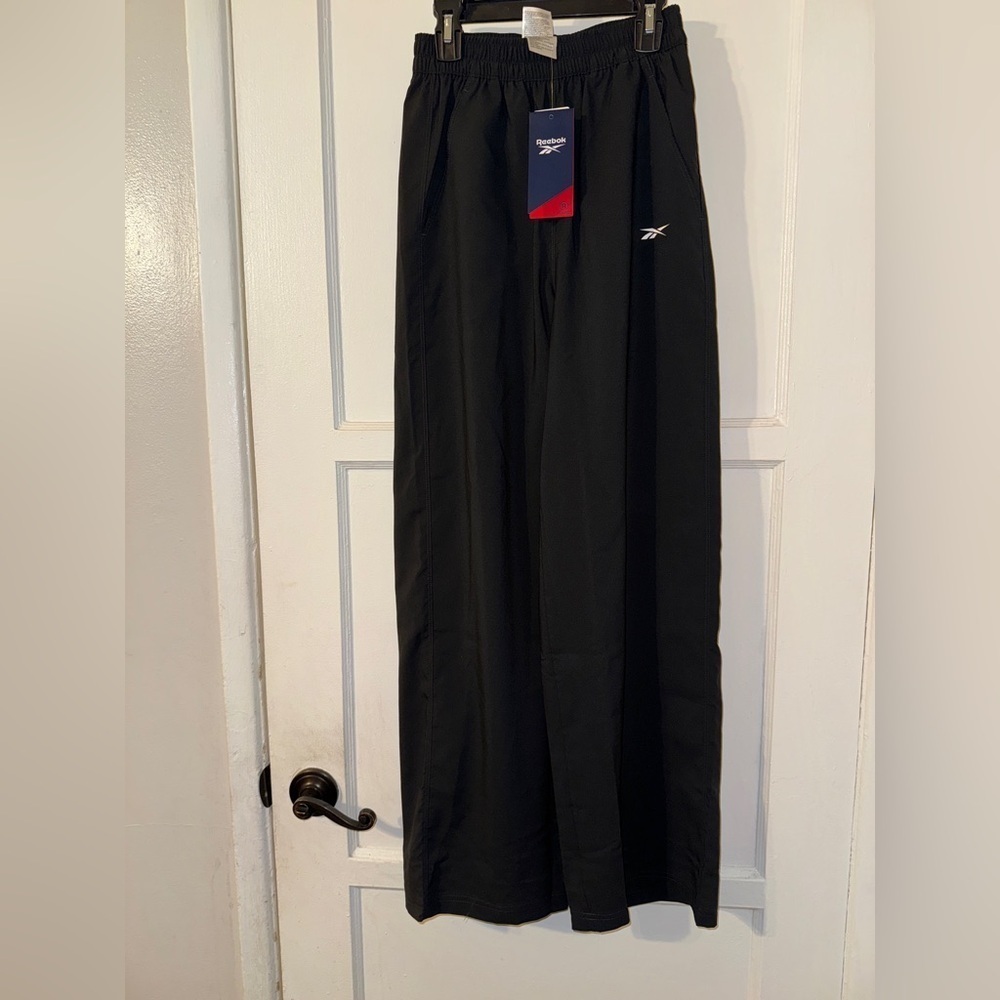 Women Reeboks Training Black Pants XS